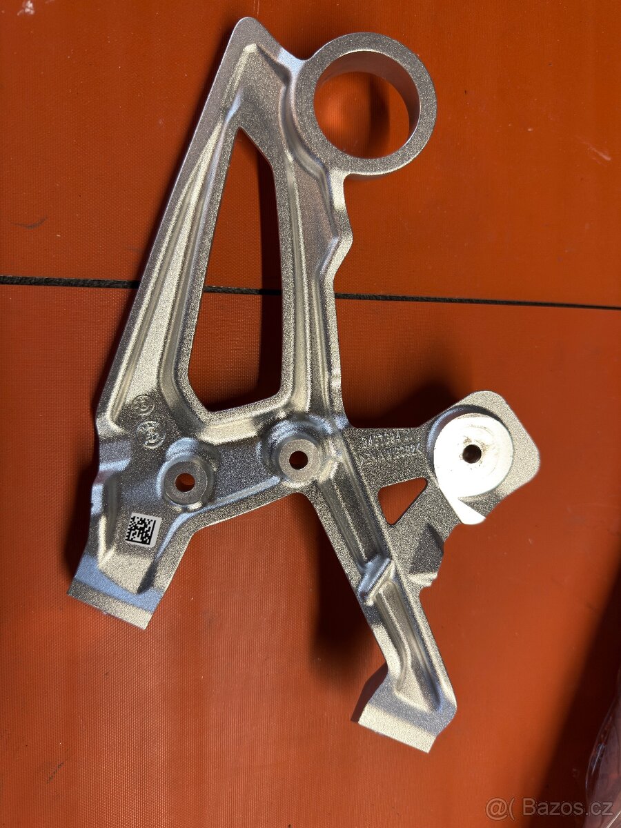 BMW s1000r 2022 konzole prava - 3