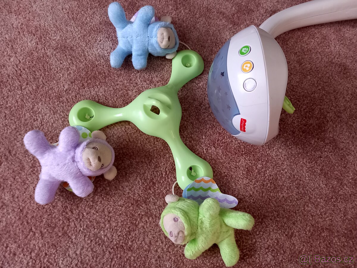 Kolotoč nad postýlku - 3