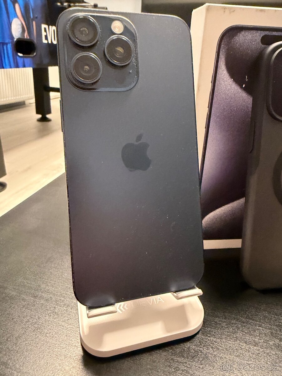 iPhone 15 Pro Max 256GB - 3