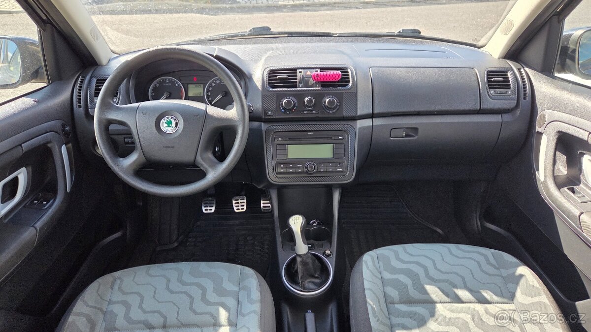Skoda roomster 1.4tdi style - 3