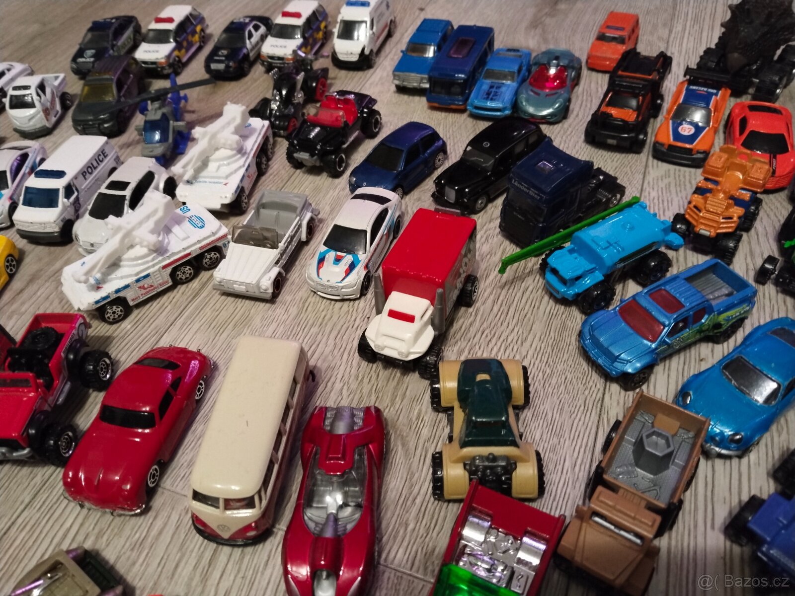 Sada 104 autíček - 3