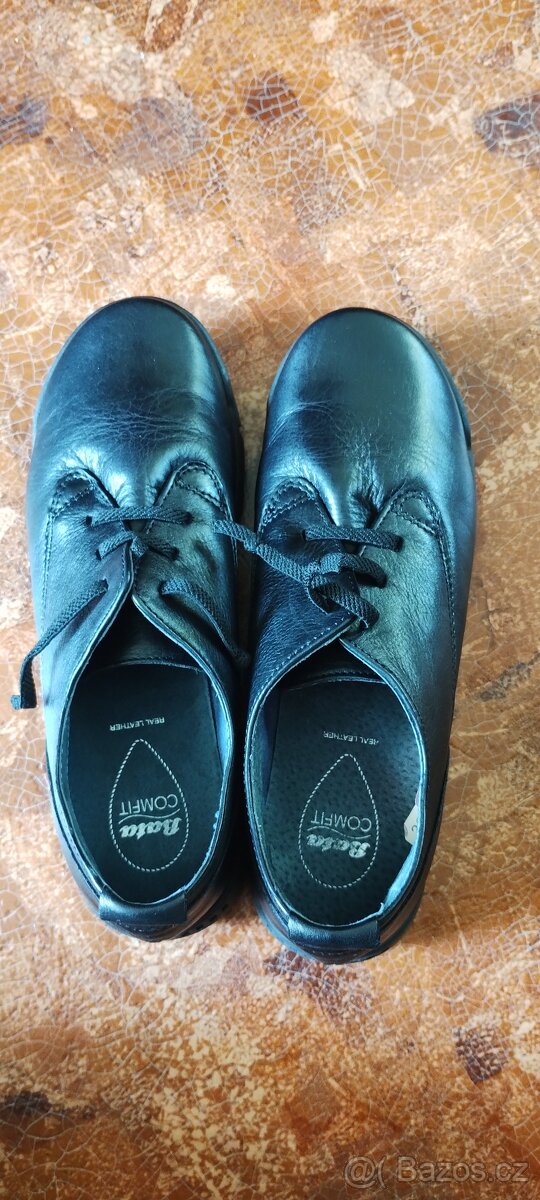 Nove kozene damske boty zn. Bata, vel. 38 - 3