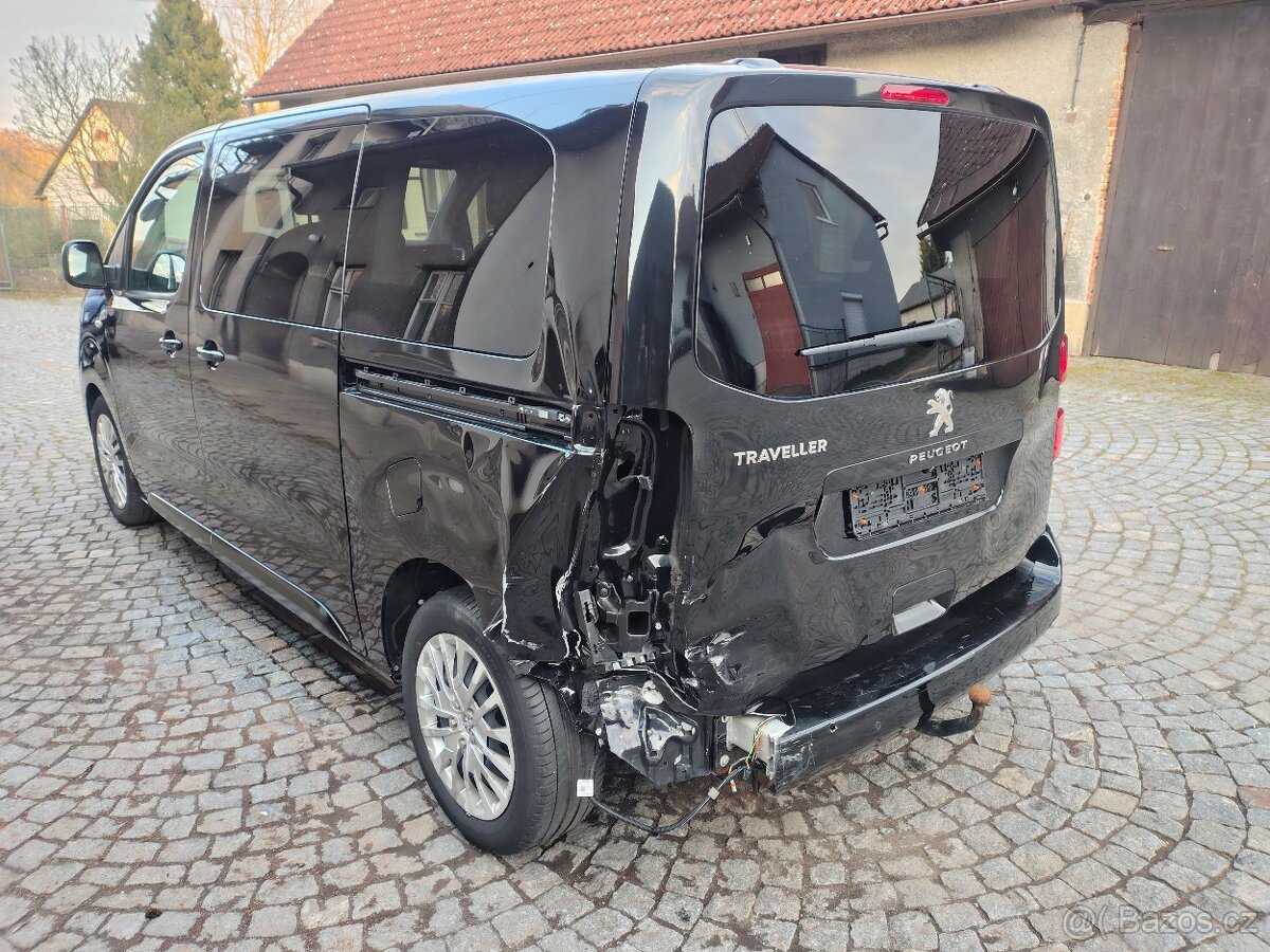 Peugeot Traveller - 3