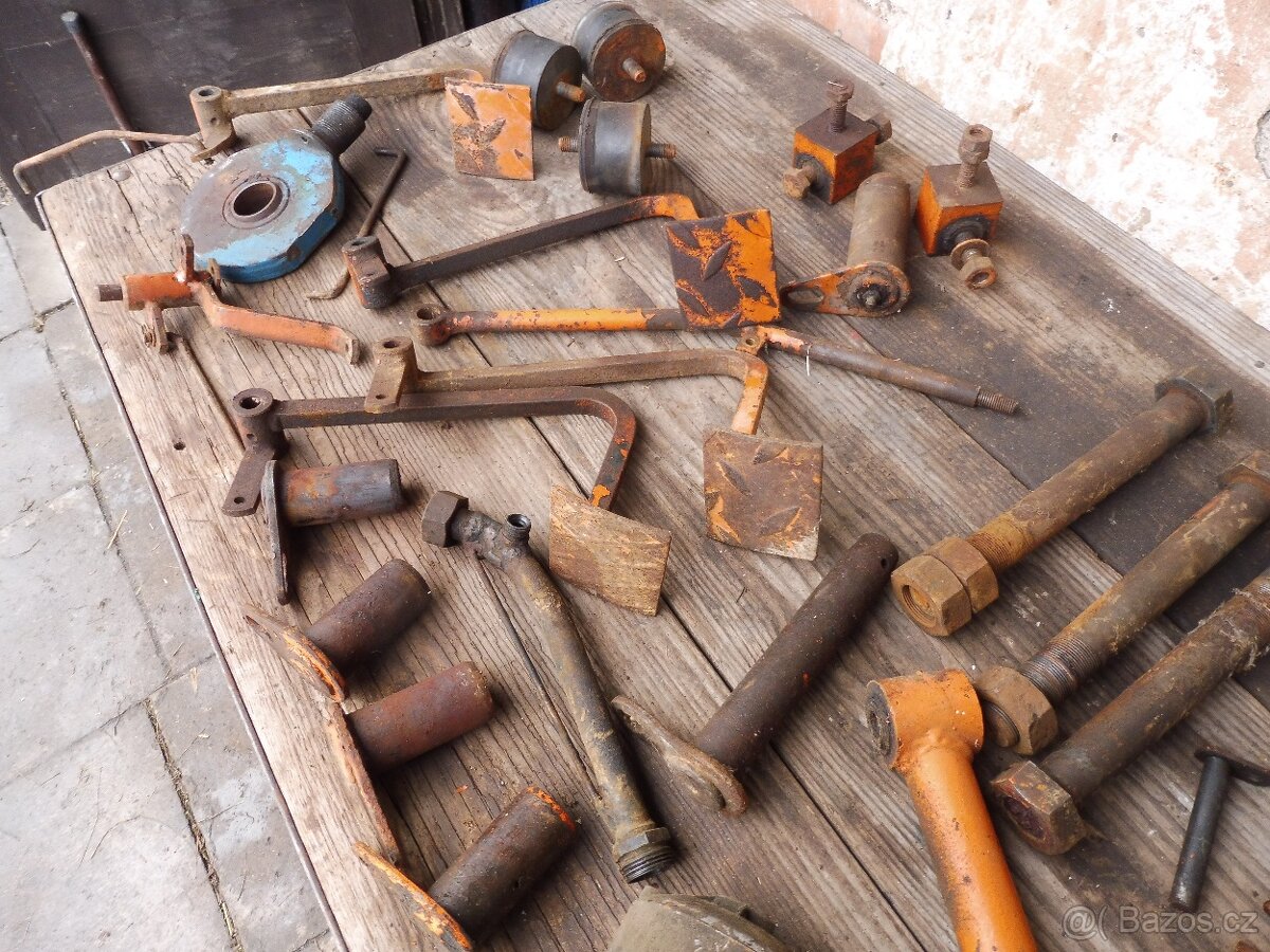 Díly nakladač UNHZ 750 - 3