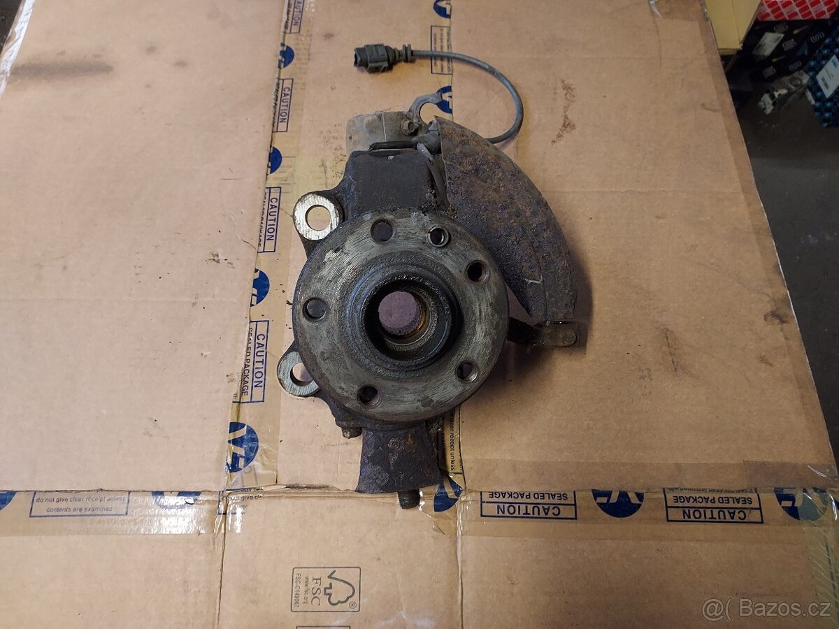 těhlice VW Sharan 7M - 3