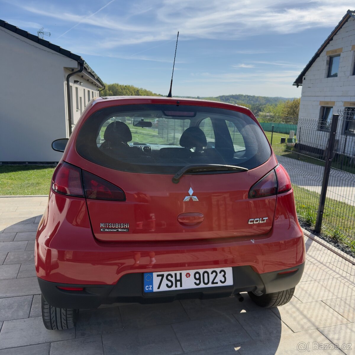 Mitsubishi Colt 1.1i 55 kW - 3