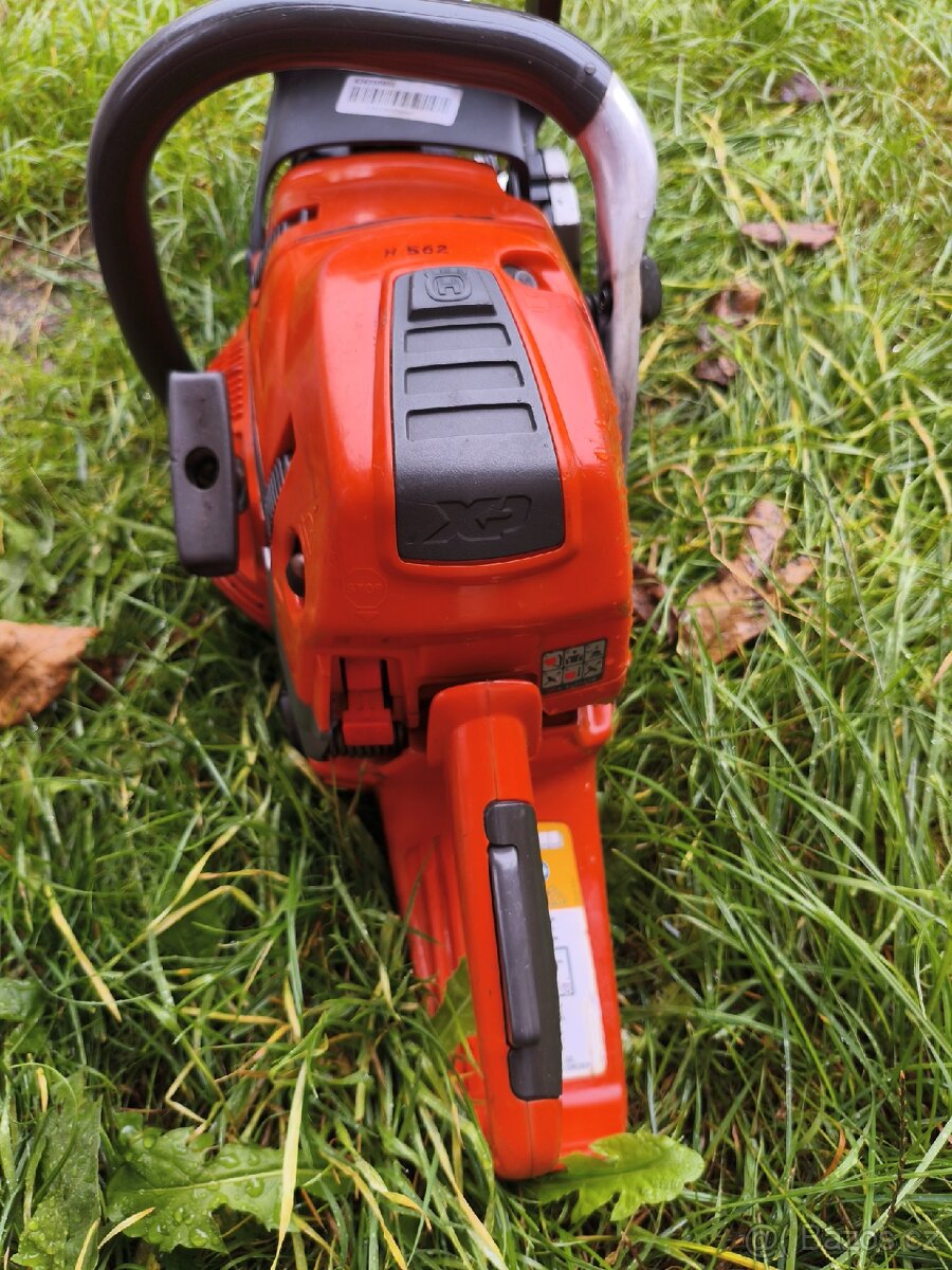 Motorová pila Husqvarna 562xp - 3