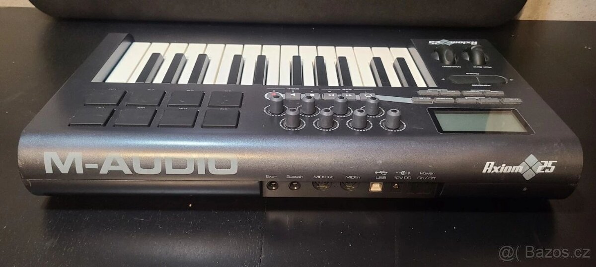 Prodám USB MIDI keyboard M-Audio Axiom 25(MK1) Cena: 900 Kč - 3
