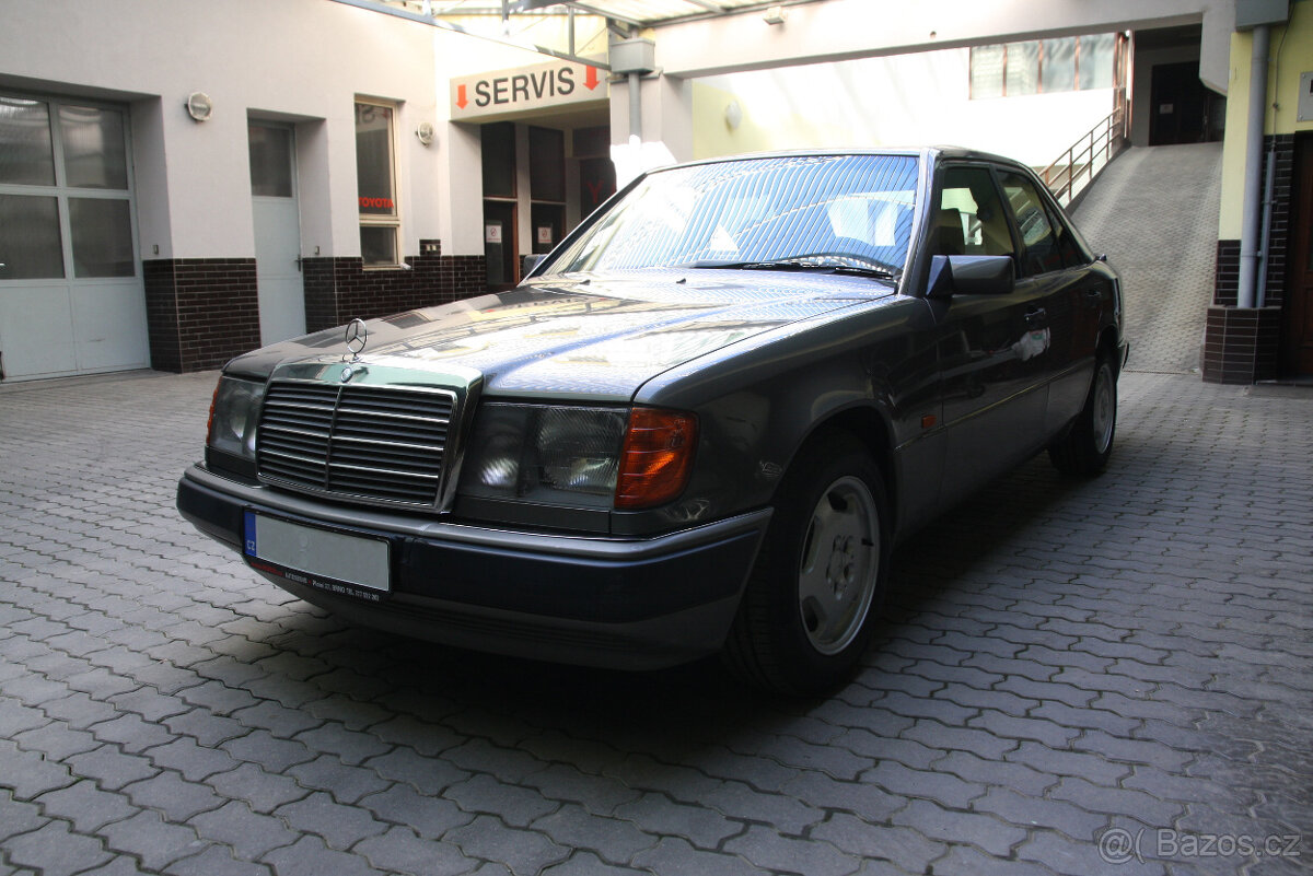 Mercedes-Benz 124 250D turbo - 3