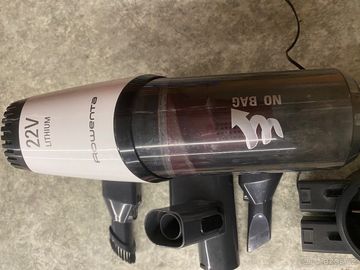 AKU vysavač Rowenta RH69 - 3