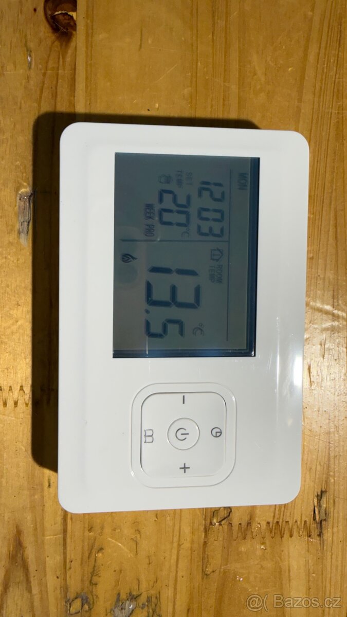 Bezdrátový termostat Tuya - 3