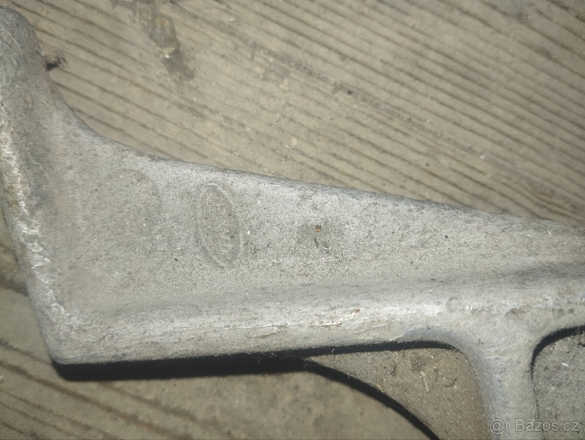 Jawa ČZ stojánek - 3