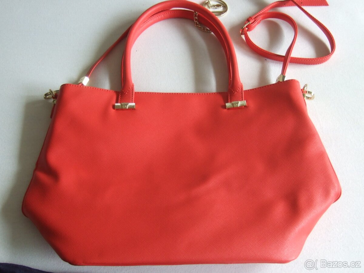 Kabelka červená. - 3