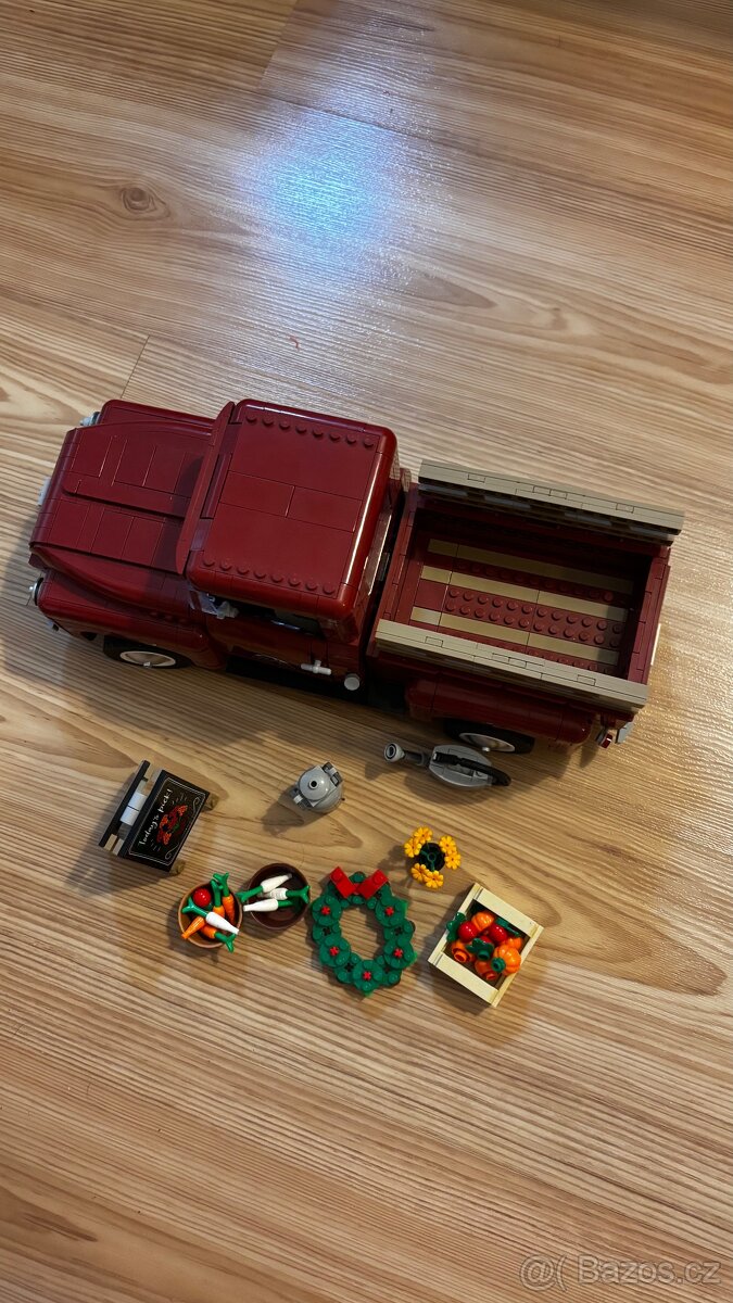 LEGO Farmářské auto Creator 10290 - 3