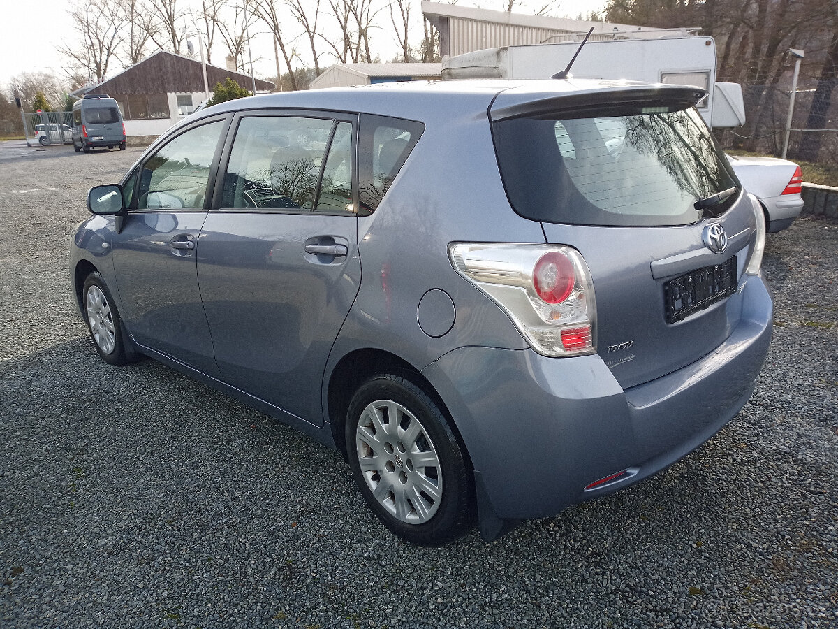 Prodám Toyota Verso 2,0 D-4D - 3