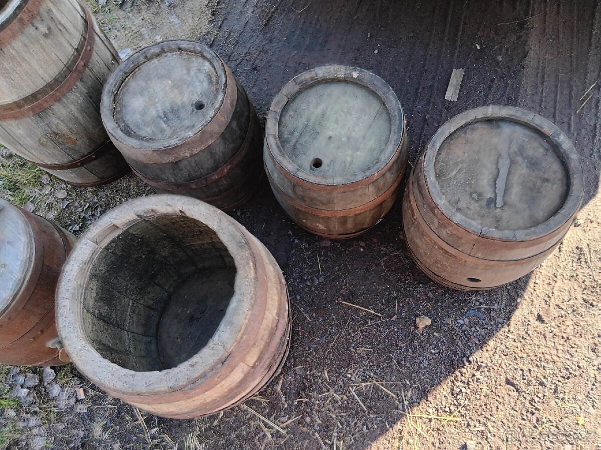 Staré pivni sudy - 3