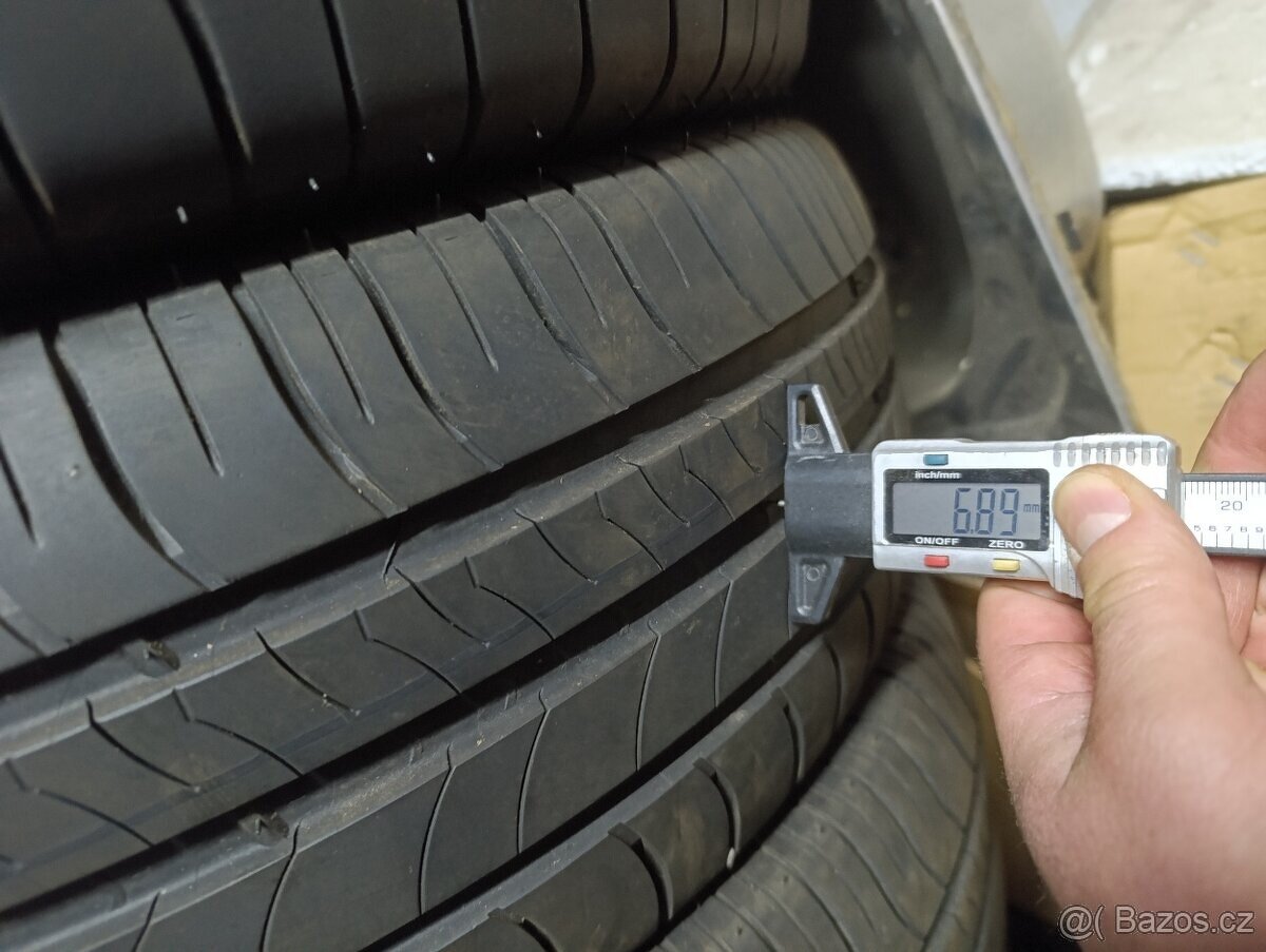 205/60 R16 96H XL Michelin - 3