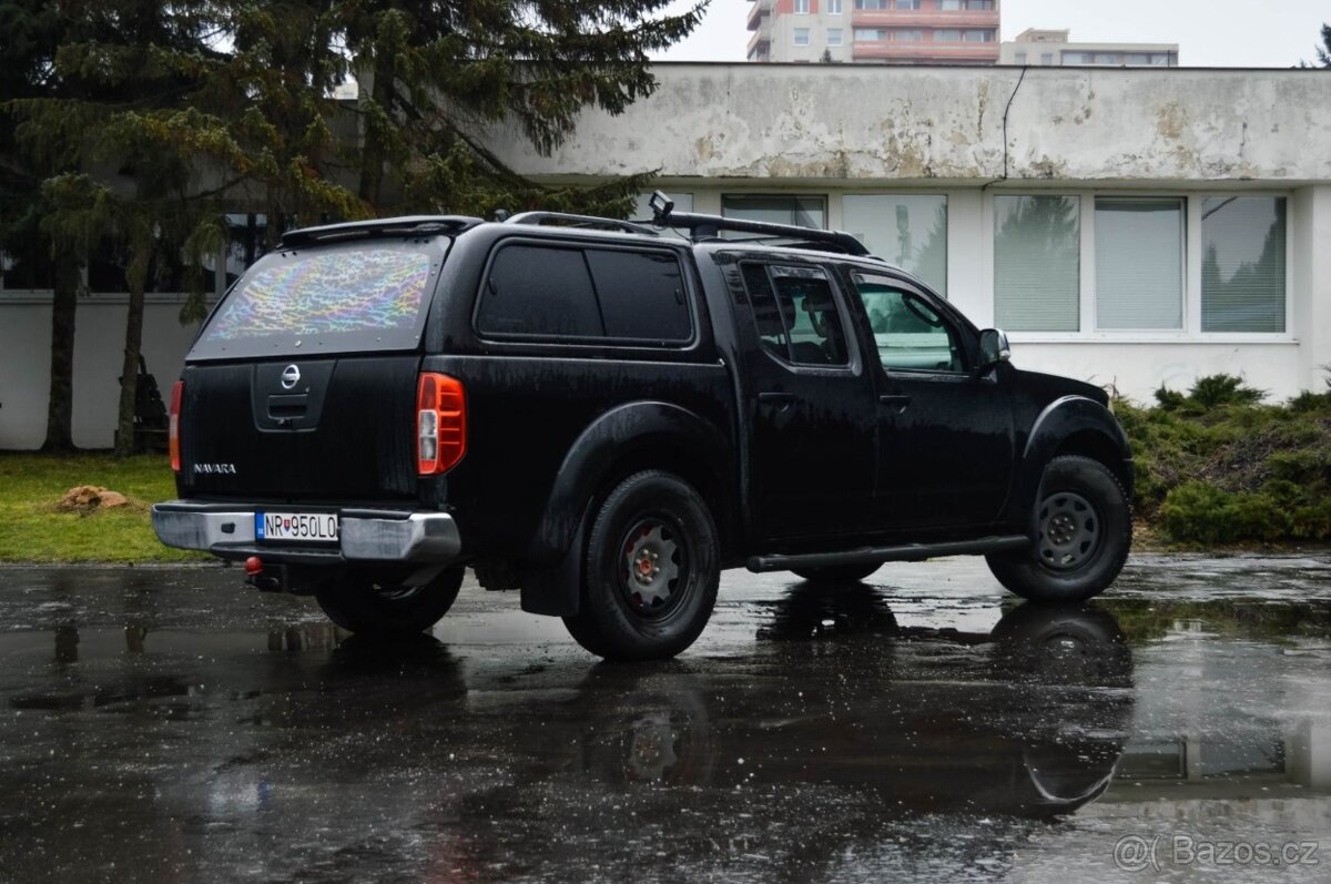 Nissan Navara DoubleCab 2.5D LE A/T - 3