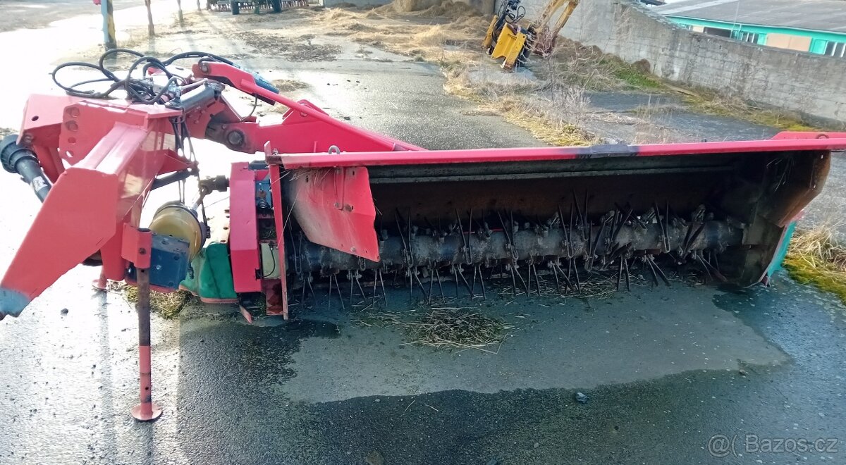 Diskový žací stroj boční TA 3132 MT - 3