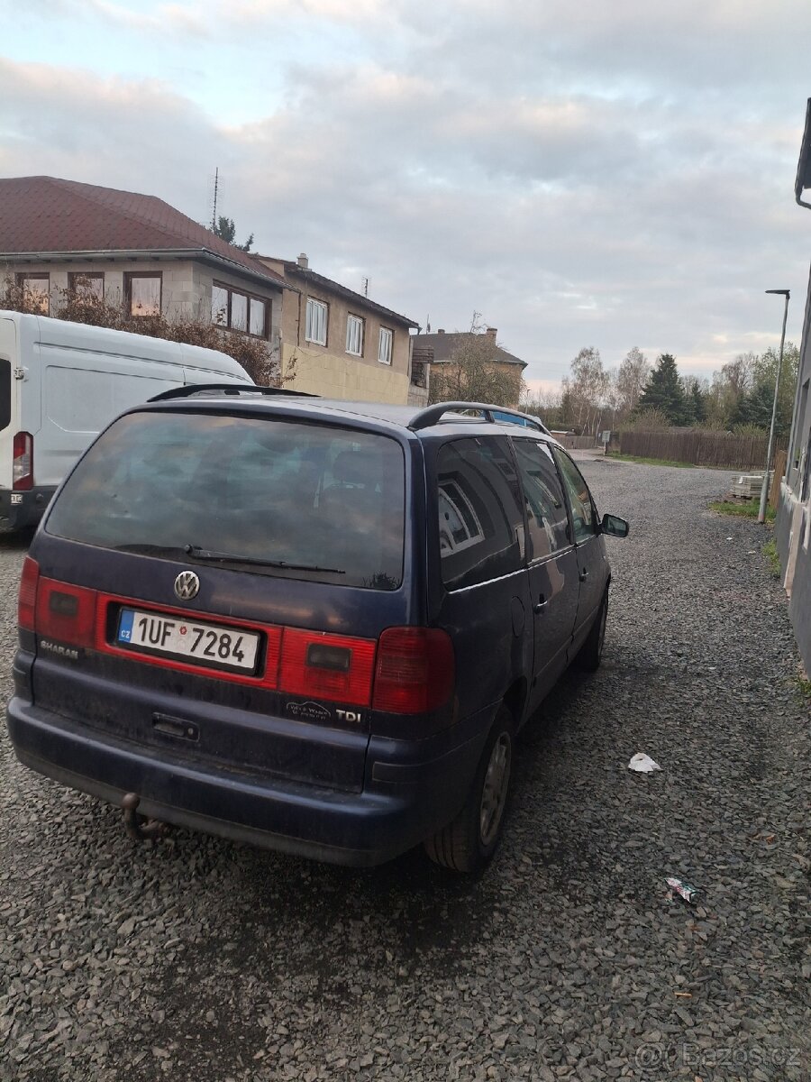 Wolkswagen Sharan - 3