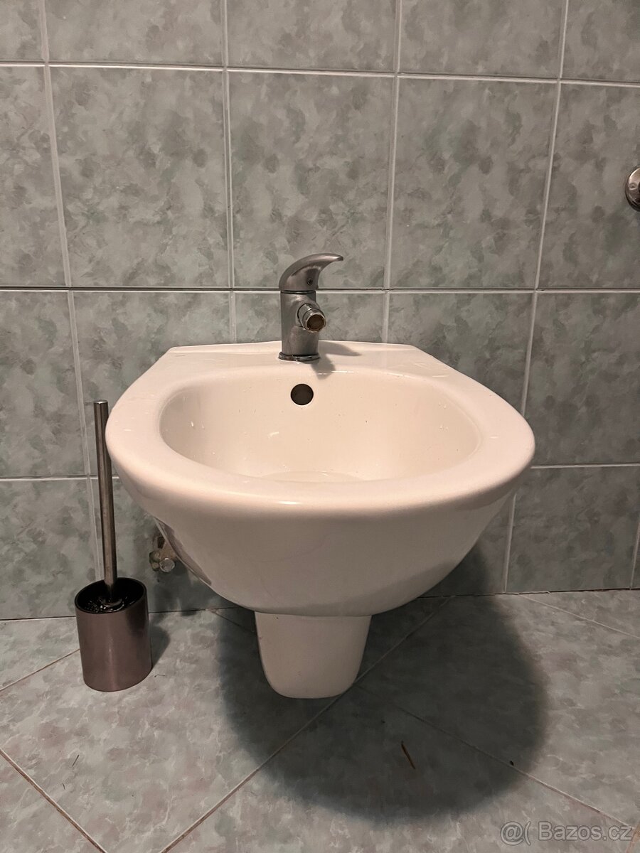 WC a bidet - 3