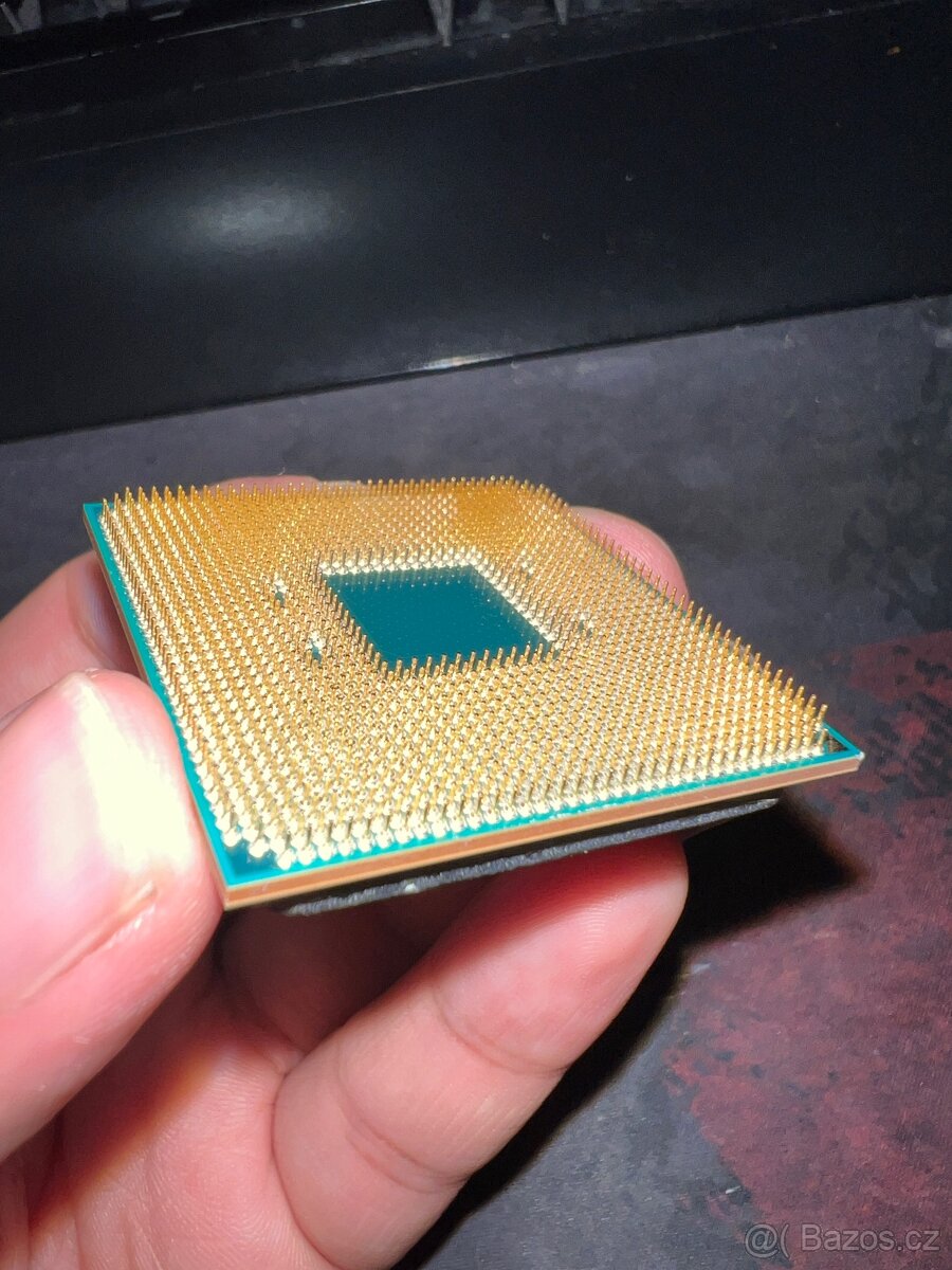 1x Ryzen 3 1200AF + 1x Ryzen chladič - 3
