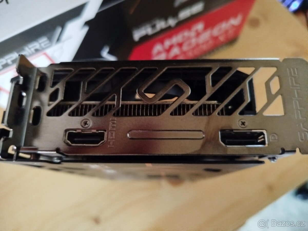 SAPPHIRE PULSE Radeon RX 6500 XT GAMING OC 4GB - 3