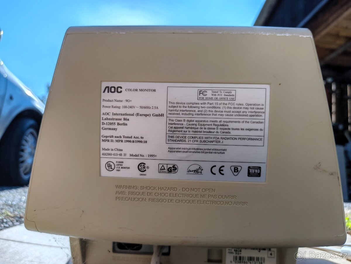AOC Monitor 19" - 3