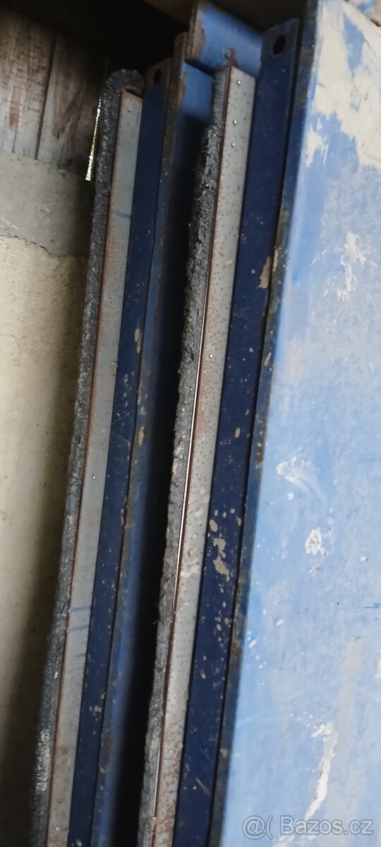 Prodám zánovní zateplená vrata 4 x 4 m - 3