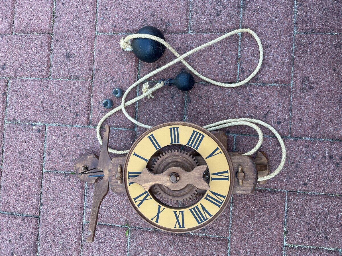 Dřevěné lihýřové hodiny - 3