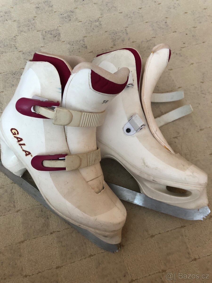Dámské lední brusle - 3