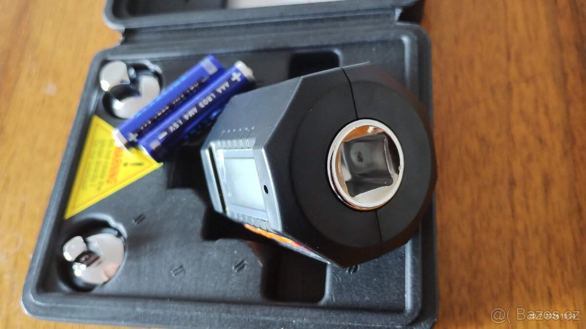 Digitální momentový klíč 1/2", 13.5 - 135 Nm - 3