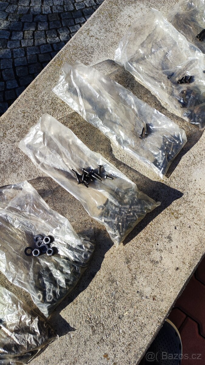 Šrouby, matice všehochuť nové - 3