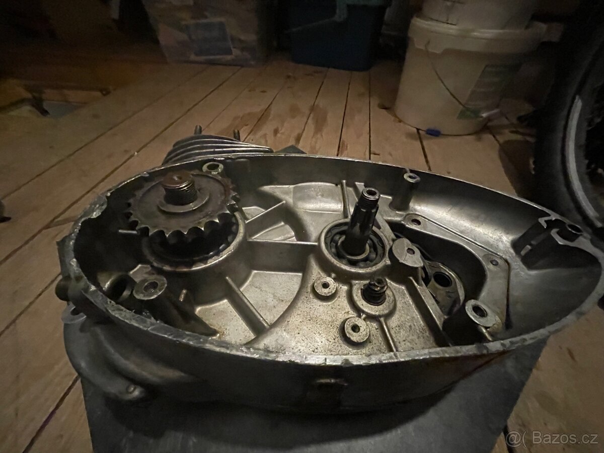 Polo motor Jawa 250/353 - 3