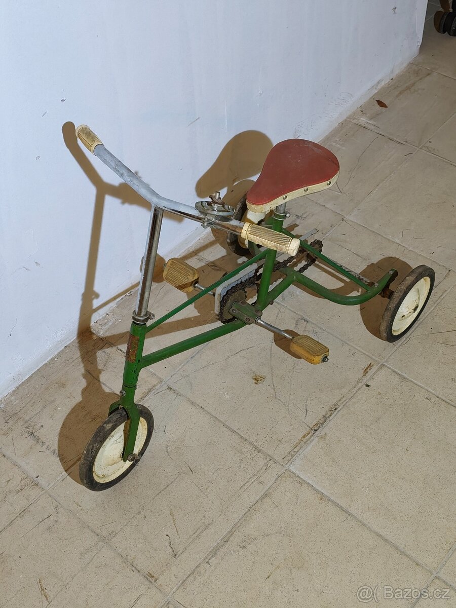 Dětská retro šlapací tříkolka - 3