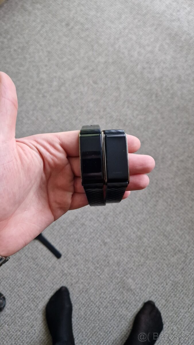 Prodám hodinky a řetízek - 3