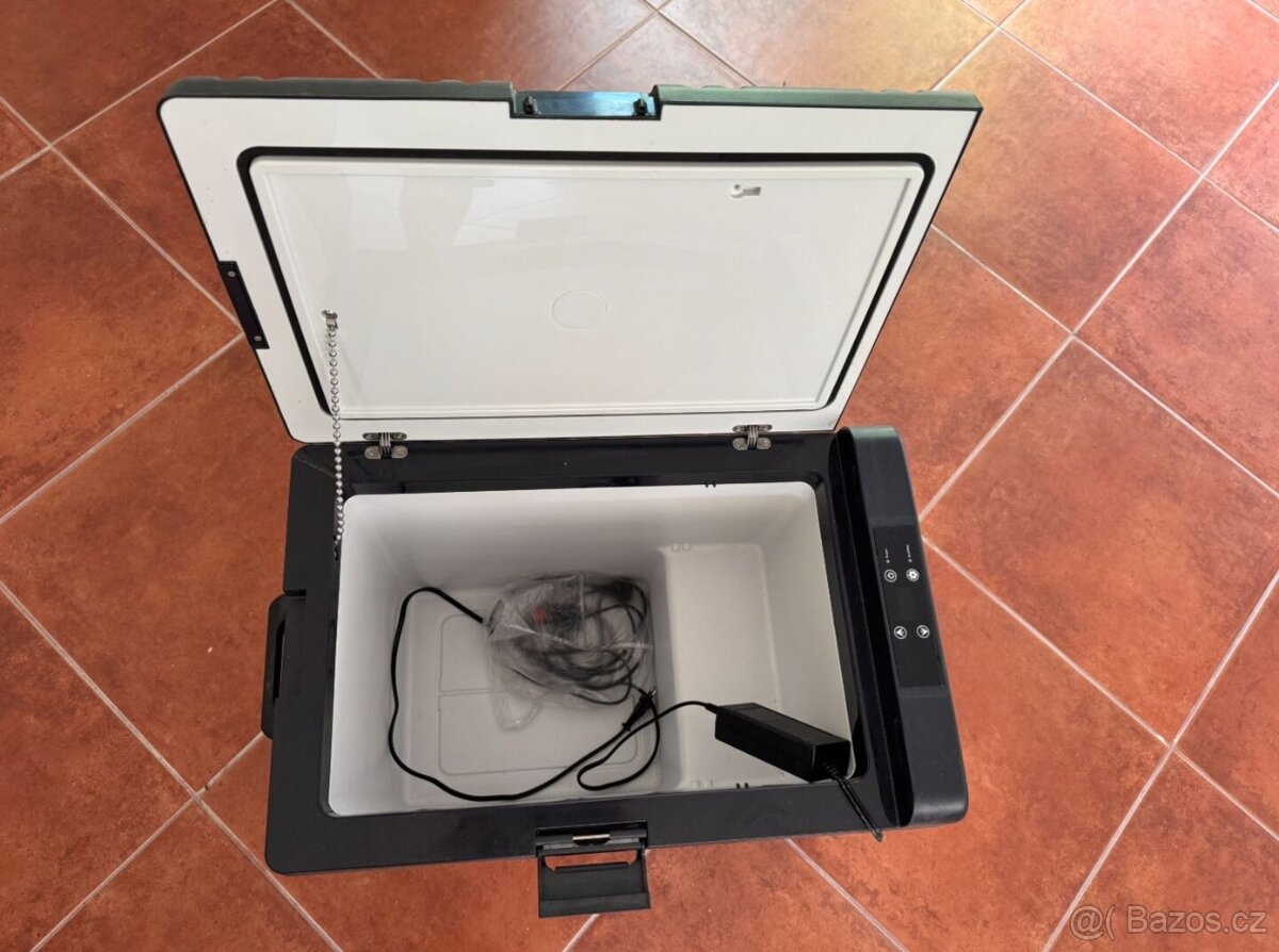 kompresorová chladnička mrazák Compass - 3