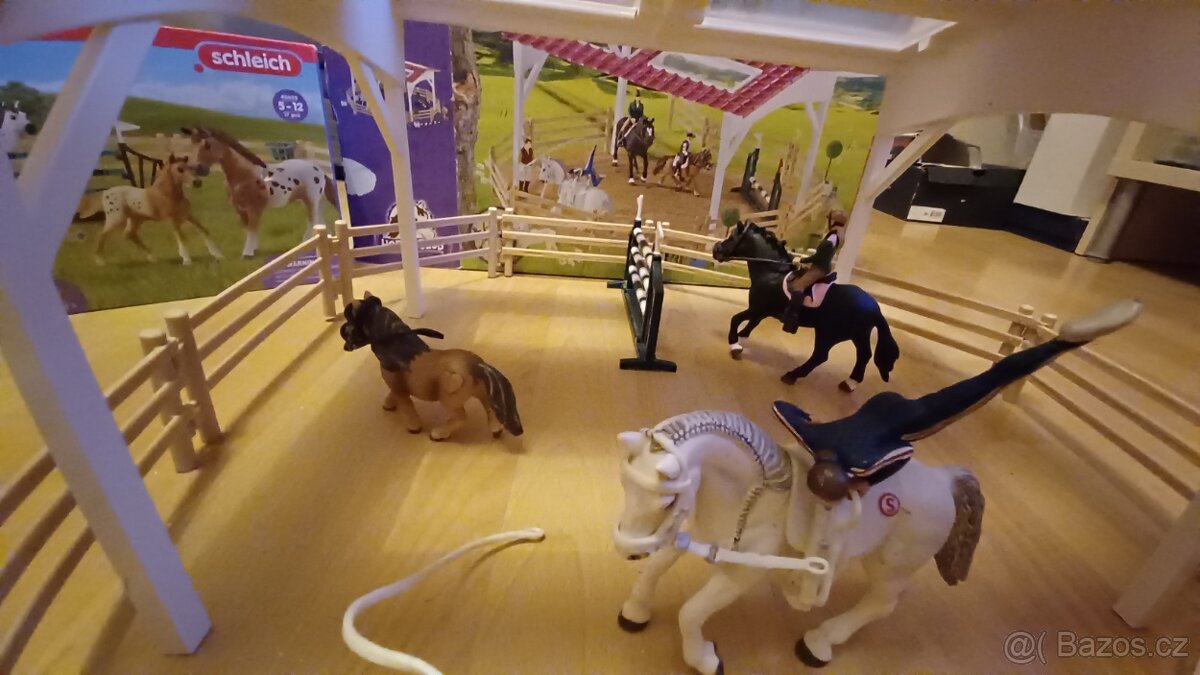 Schleich jezdecká škola - 3