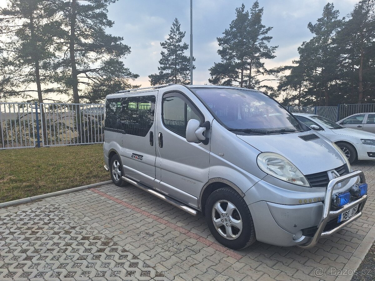 Renault Trafic 2.5 DCI GENERATION - 3