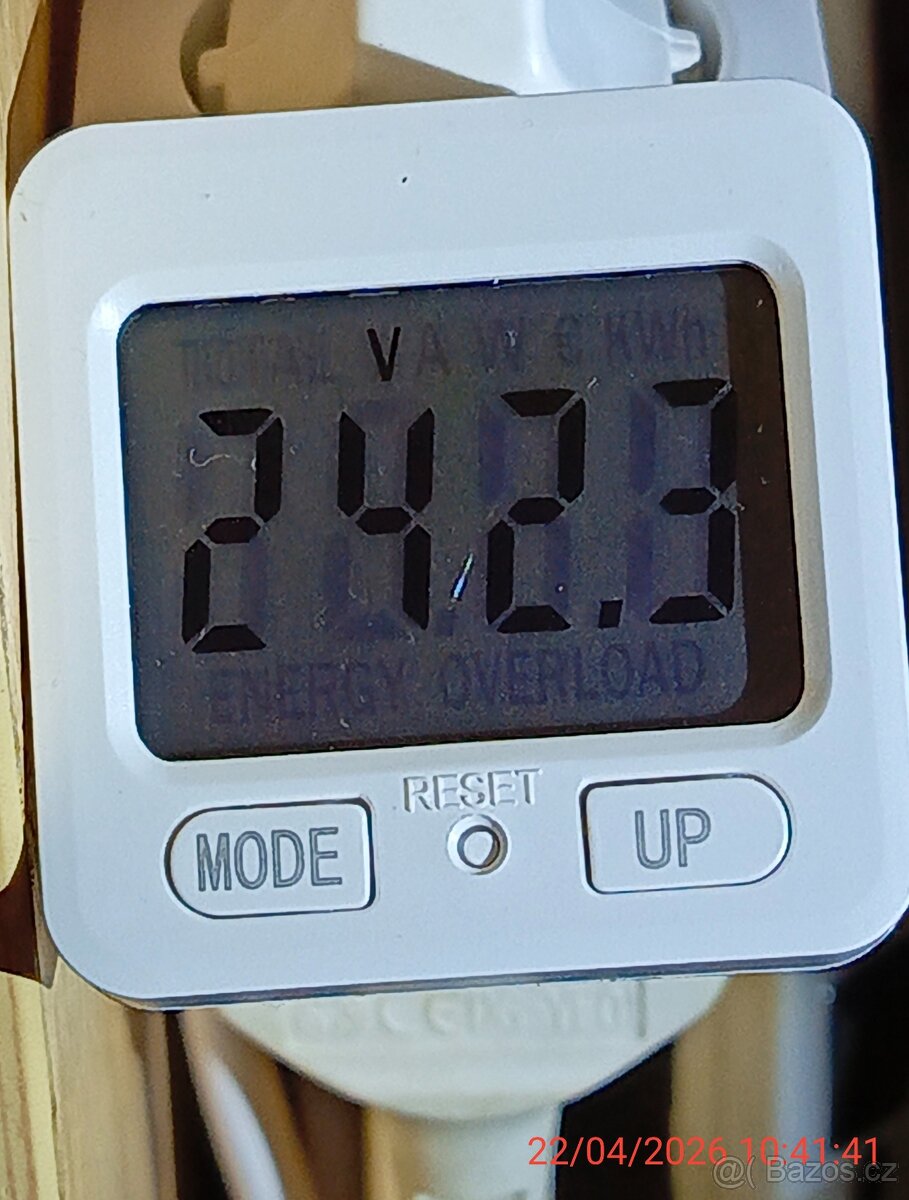 Měřič ele energie zn. Solight - 3