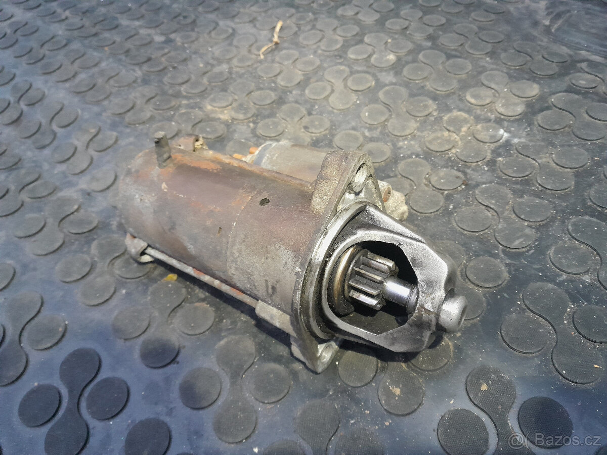 Ford Focus MK1 - startér - 3