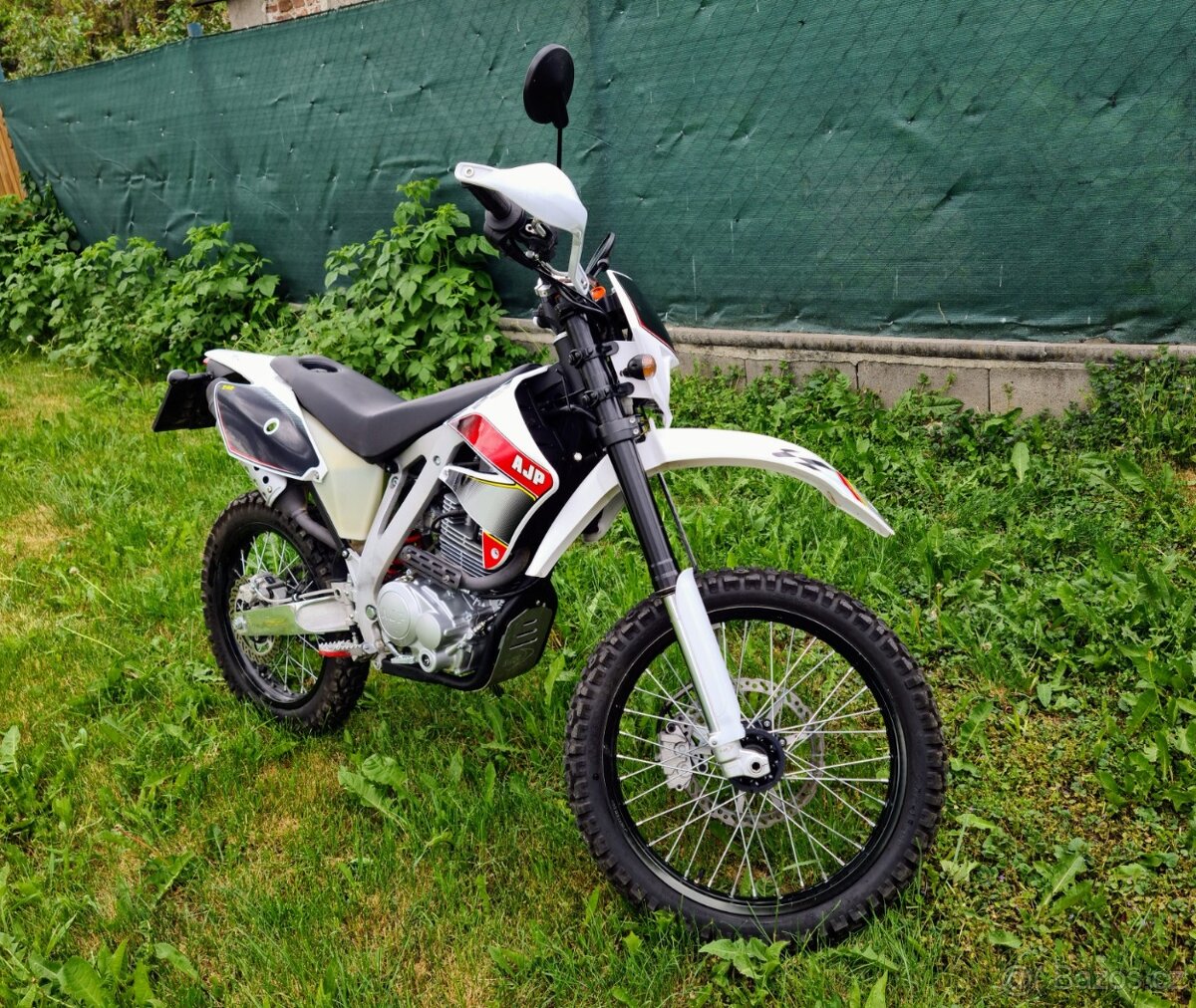 Enduro AJP PR3 240 (6/2018)