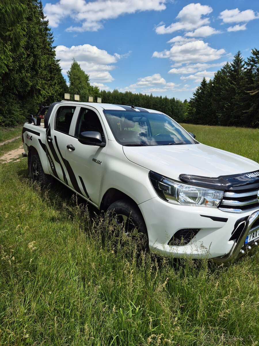 Toyota hilux
