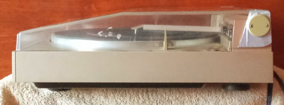 Marantz TT 525, Tangencionální Direct Drive chassis - 3