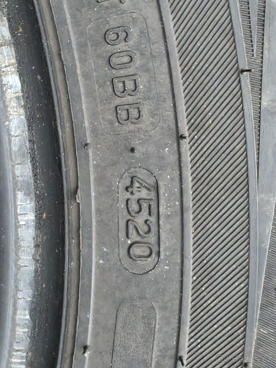 215/65/16 Zimní pneumatiky Nokoan WR D4 a SUV 4 - 3