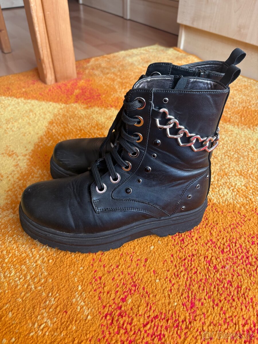 Černé jarní podzimní boty 36 polobotky - 3