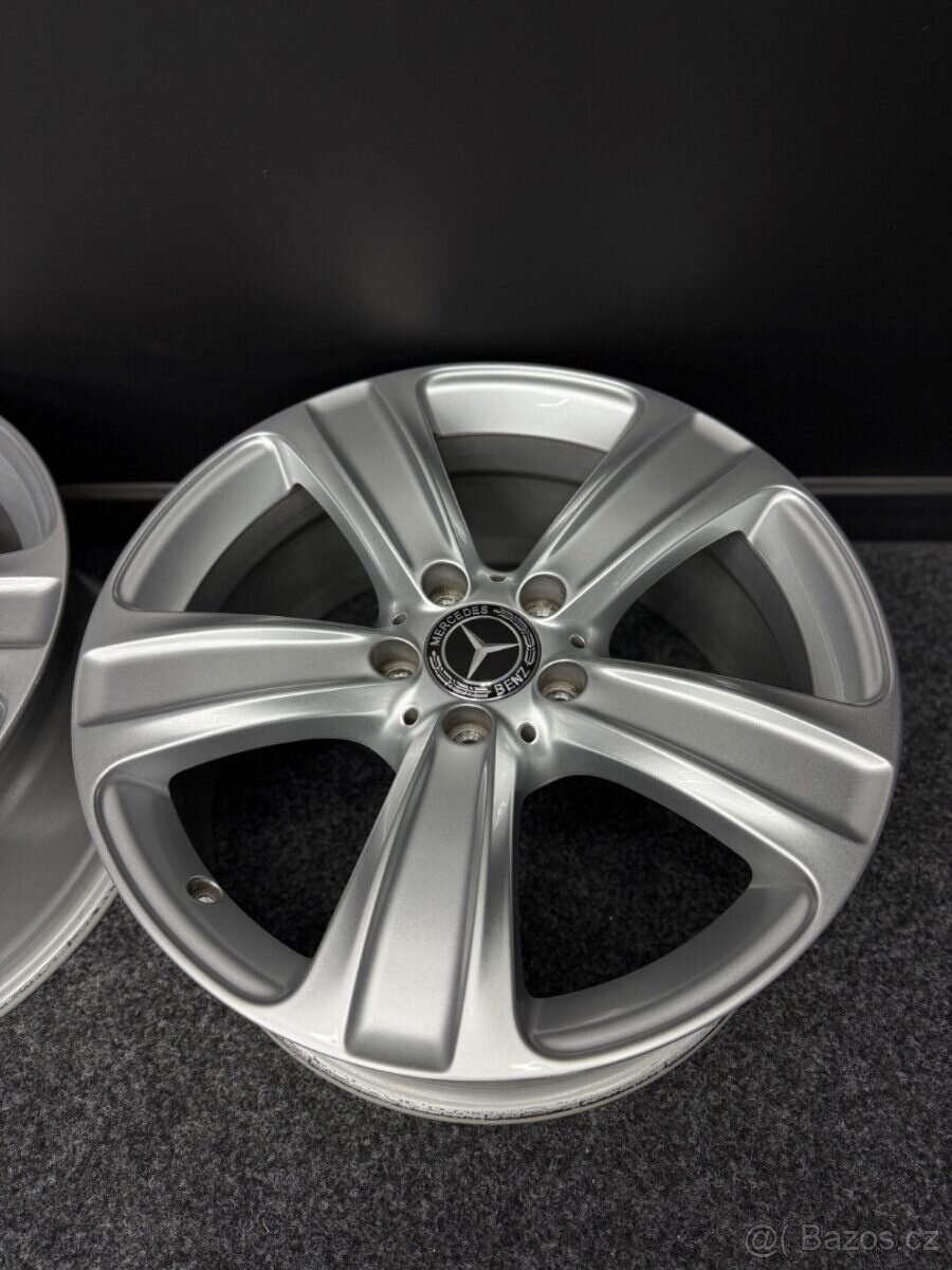Alu MERCEDES GLC 5x112 18” A2534012100 - 3