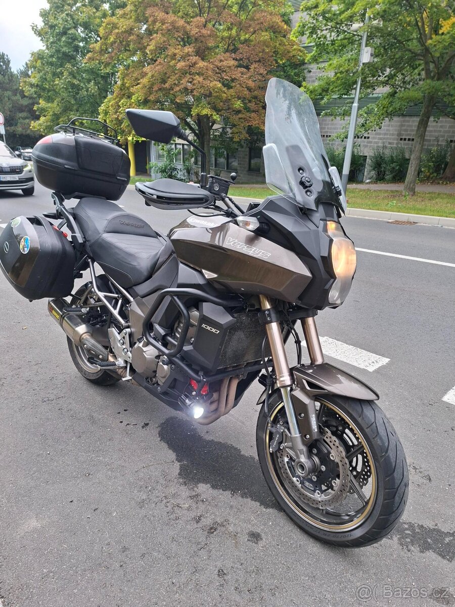 Kawasaki Versys 1000 - 3
