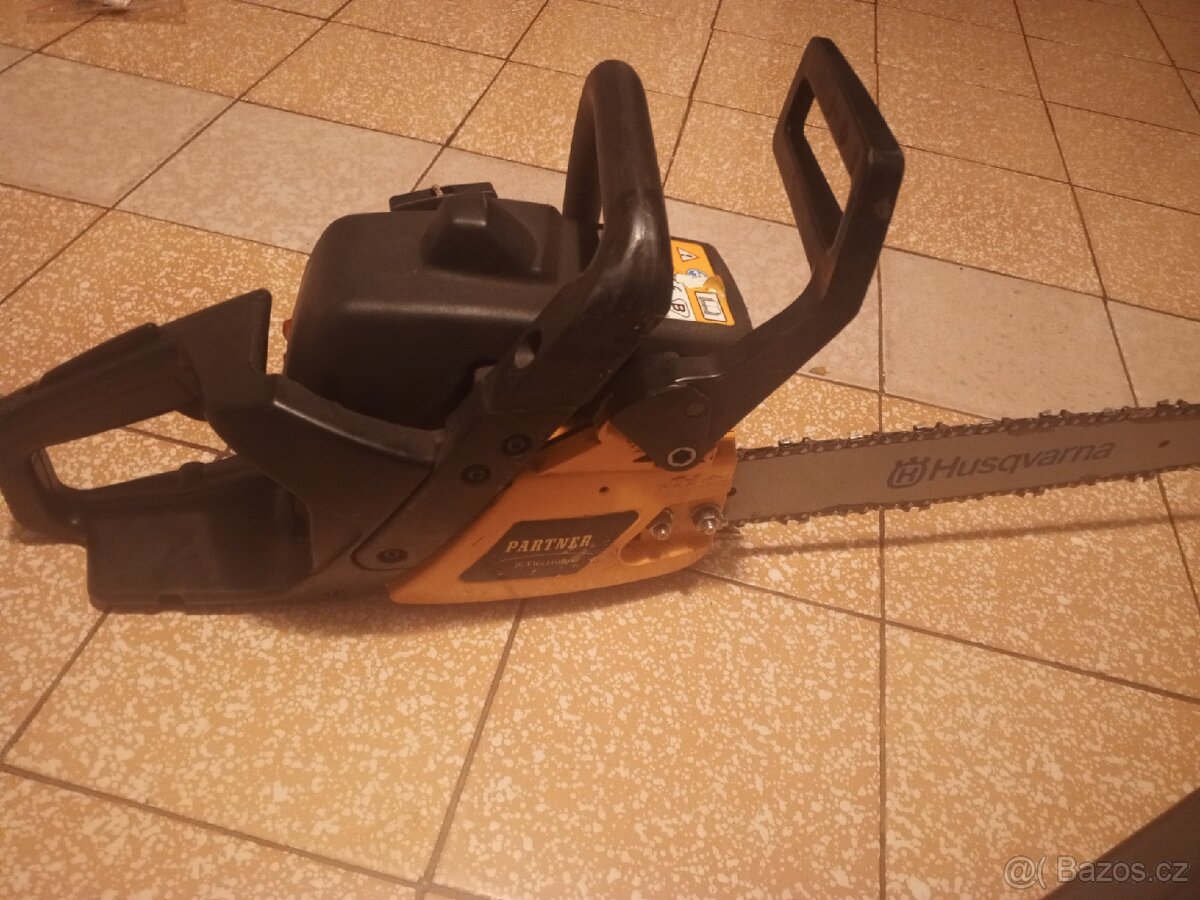 Motorová pila Partner 351 - 3