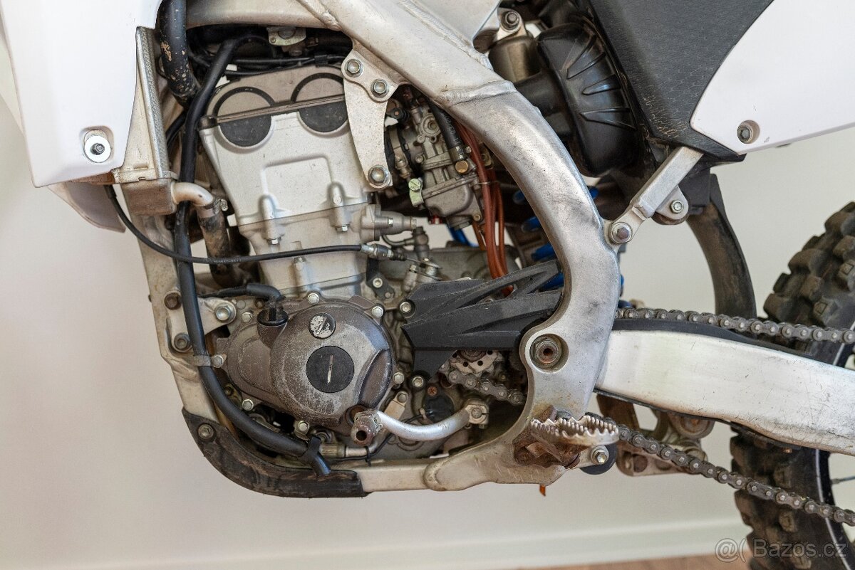 Yamaha YZ250F 2010 - 3